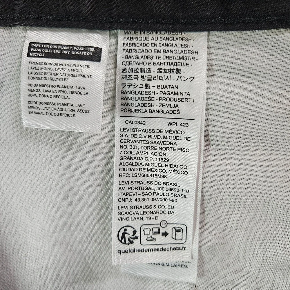 Levis Mens‎ Carrier Cargo Shorts Black Cotton Loose Fit Size 48 NEW NWT